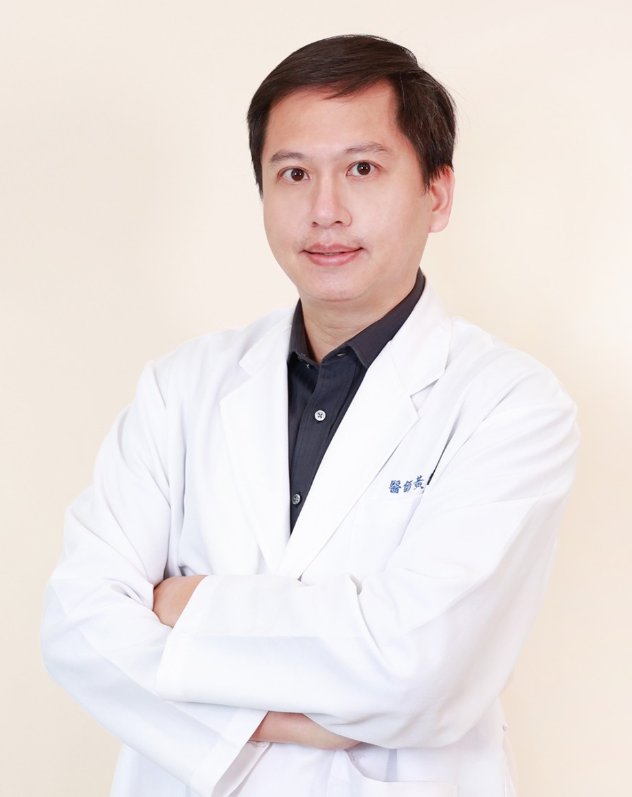 黃啟瑜醫師大頭照